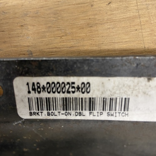 Automann 148*000025*00 Double Flip Switch Bracket, Bolt-On - Image 2