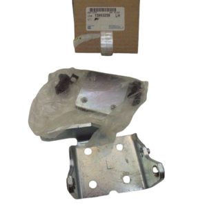 GM 15993259 Door Hinge Kit, Front Left Lower