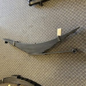 Triangle 43-1165 Rear Leaf Spring, For Ford, 17 Leaves