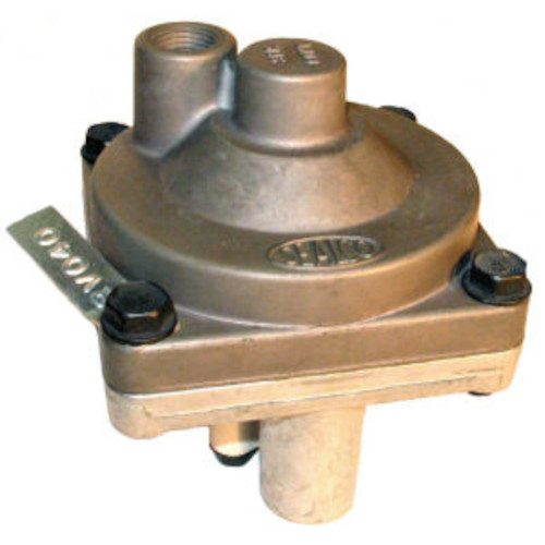 Sealco 110360 Brake Valve, 1/2" Reservior, 2 Port, 1.5 PSI