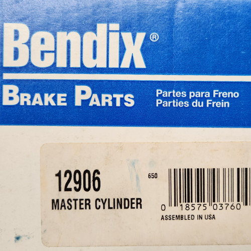 Bendix 12906 Master Cylinder - Image 2