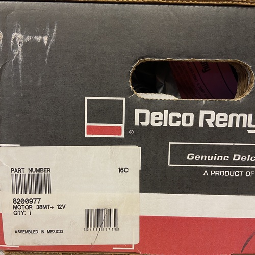 Delco 8200977 38MT Starter Motor, 12V (New) - Image 2