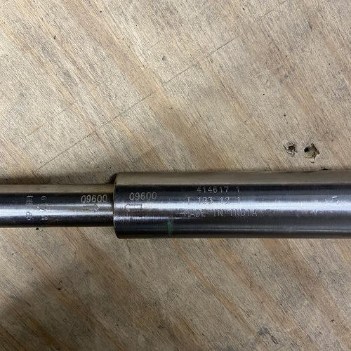 RGT Racing 414617-1 Column, Output Shaft - Image 4