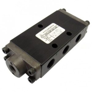 Hendrickson VS-26816 Pilot Valve 4 Way Air