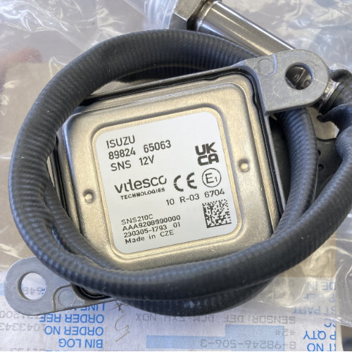 Isuzu 8-98246506-3 Sensor, Nitrogen Oxide (Genuine) - Image 2