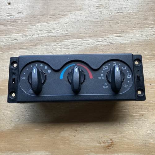 International 3545543C5 Control Dash, HVAC Panel (Takeoff) (Genuine) - Image 7